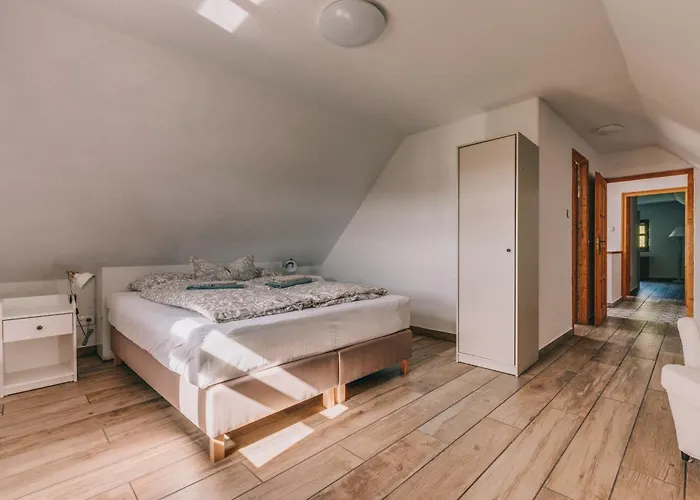 펜션 Zsalya Preshaz *